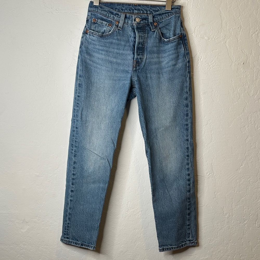Levi's Women's 501 Straight Leg Blue Jeans W25 L26